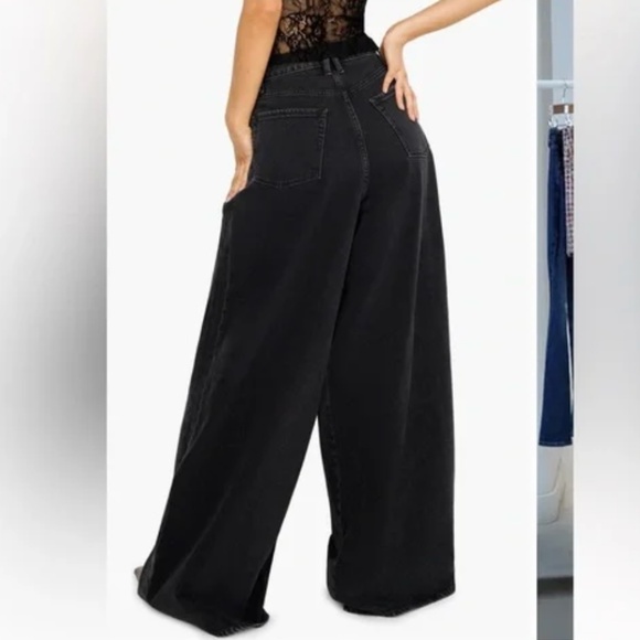 Good American Paneled Wide Leg Jeans in Faded Black Wash Size 29 - Picture 2 of 15